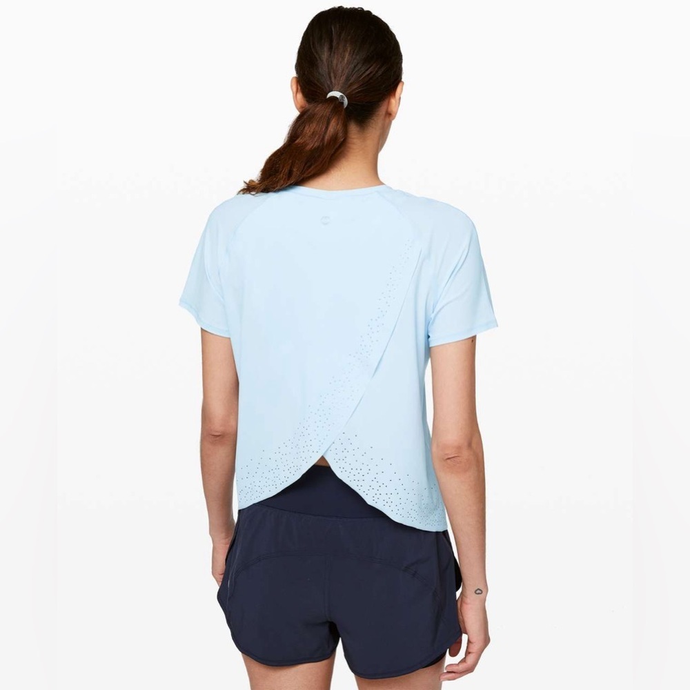 Lululemon quick pace short sleeve shirt size 6